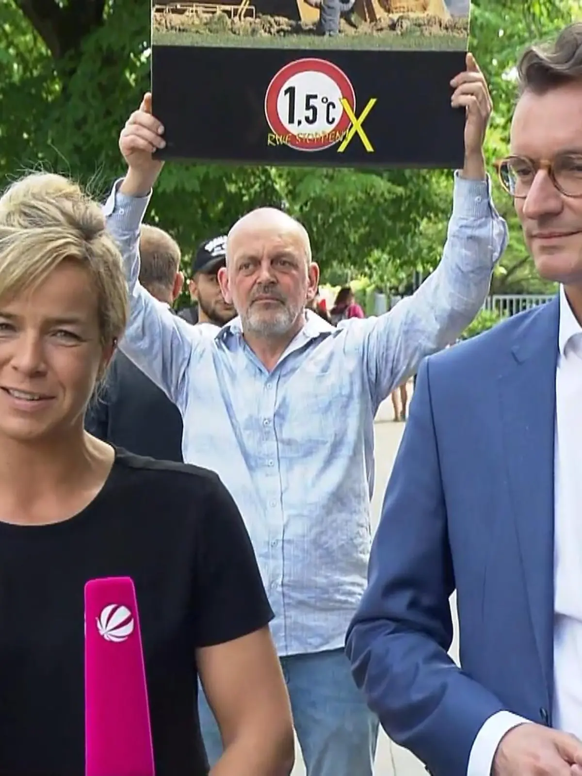 Bild zu: "CDU und Grüne in NRW besprechen sich"