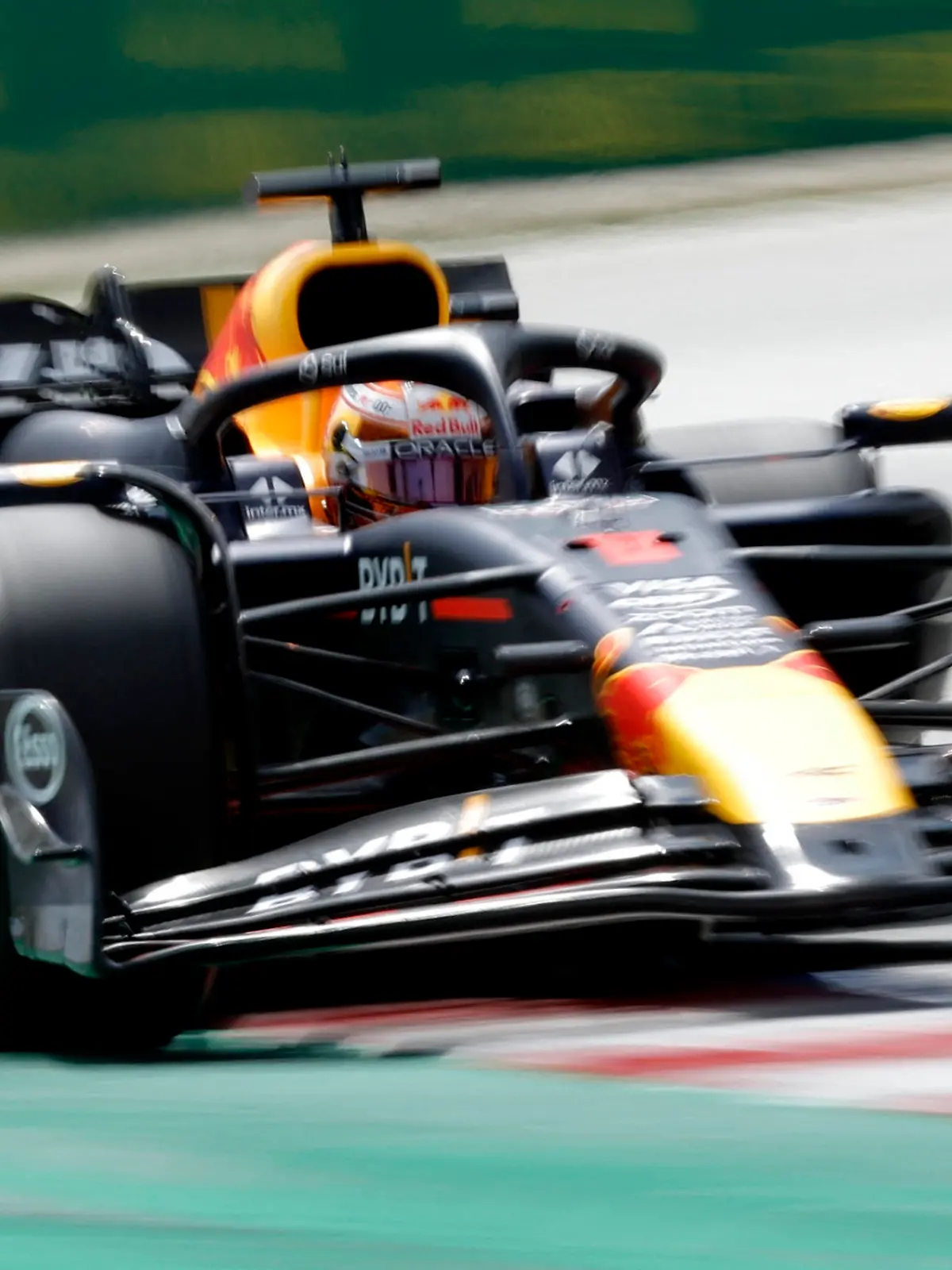 Formula One F1 - Spanish Grand Prix - Circuit de Barcelona-Catalunya, Barcelona, Spain - June 23, 2024 Red Bull's Max Verstappen in action during the race REUTERS/Albert Gea