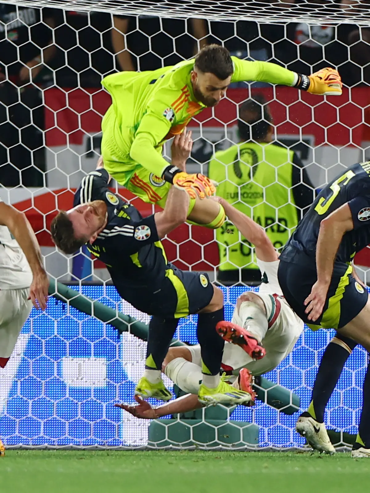 Beim Spiel Schottland gegen Ungarn kommt es am Sonntag zu einem Zusammenstoß.