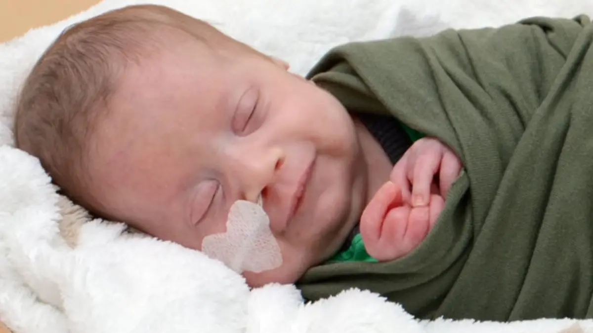 Baby Henner hat Trisomie 9 Mosaik