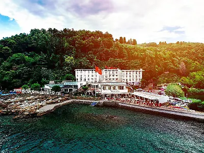 Barbara Piran Beach Hotel & Spa