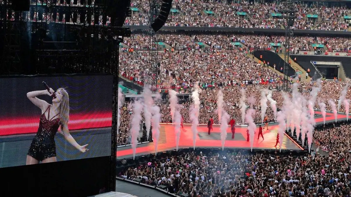Taylor Swift: "Ich habe gerade einen Käfer verschluckt"