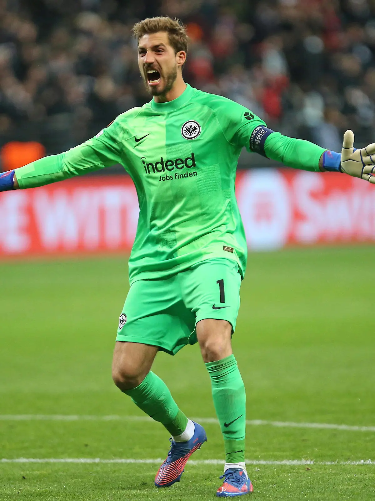  Torwart Kevin Trapp Eintracht Frankfurt , Nr. 1 jubelt zum Tor, 1:0, Torjubel , Eintracht Frankfurt - FC Barcelona, Barca Fussball, UEFA EURO, EM, Europameisterschaft,Fussball League, Saison 2021/2022, Viertelfinale Hinspiel, Heimspiel, 07.04.2021, Quarterfinal, Fußball-Europapokalwettbewerb für Vereinsmannschaften, Europapokalwettbewerb, Europapokal 2022 - *** Goalkeeper Kevin Trapp Eintracht Frankfurt , Nr 1 cheers for goal, 1 0, goal cheer , Eintracht Frankfurt FC Barcelona, soccer, UEFA Euro League, season 2021 2022, quarterfinal first leg, home match, 07 04 2021, quarterfinal, soccer European Cup competition for club teams, European Cup competition, European Cup 2022