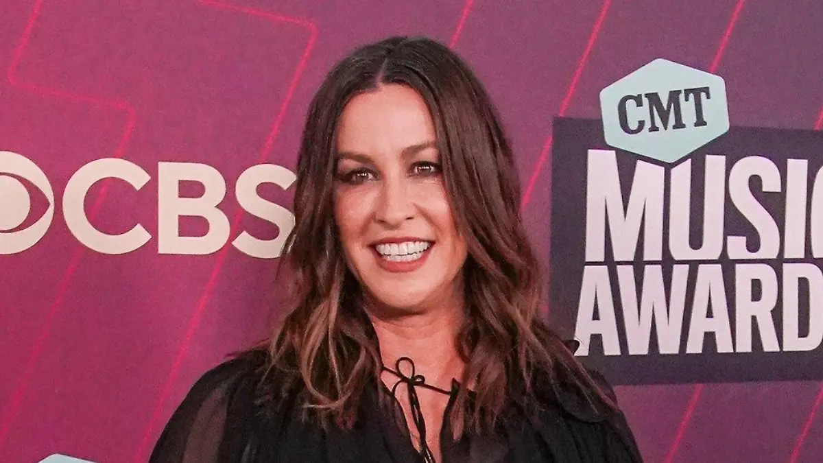 Gänsehaut-Alarm! Alanis Morissette auf der Bühne mit ihrer Tochter