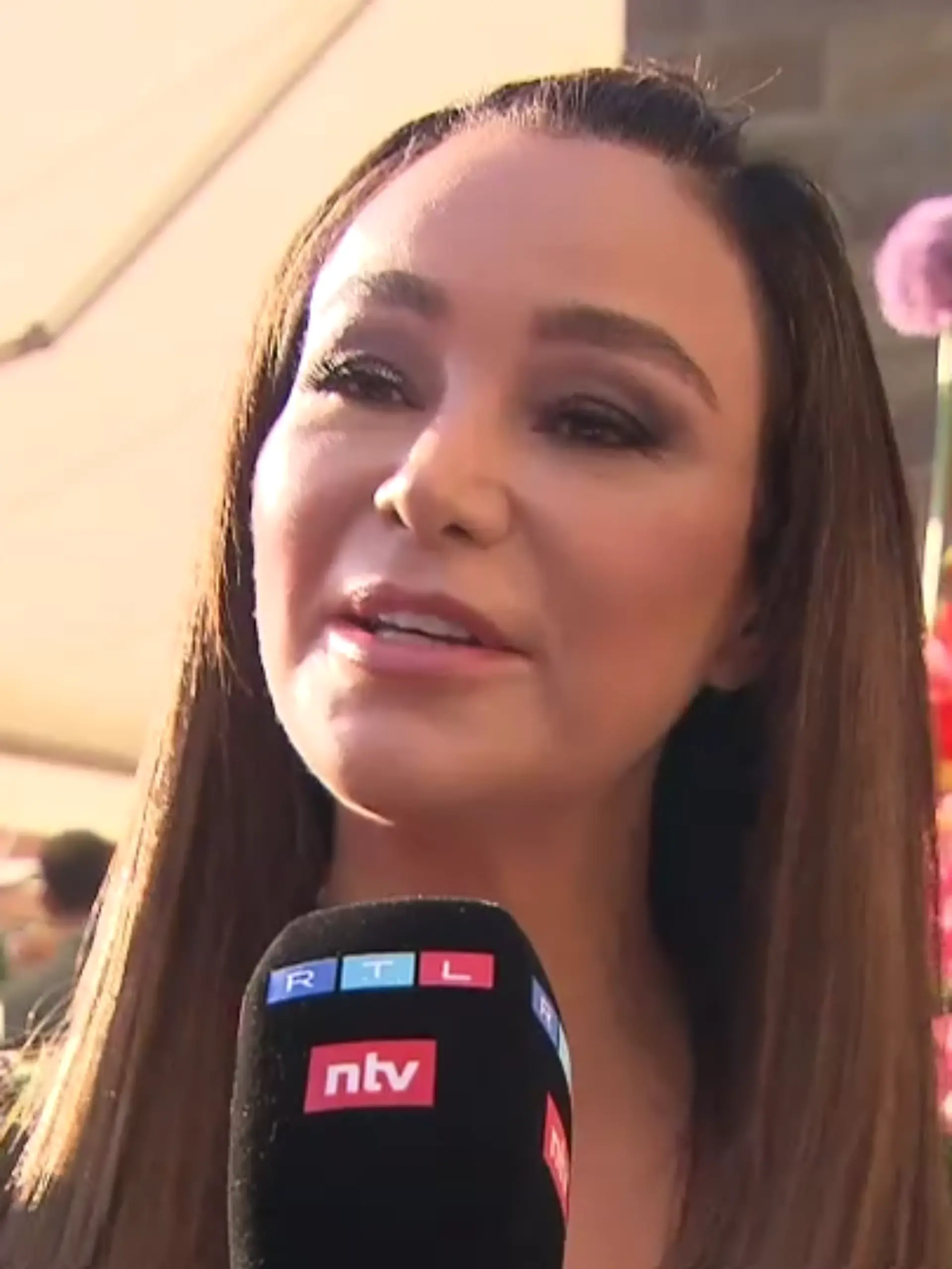 Verona Pooth erinnert sich an ihre Kindheit zurück