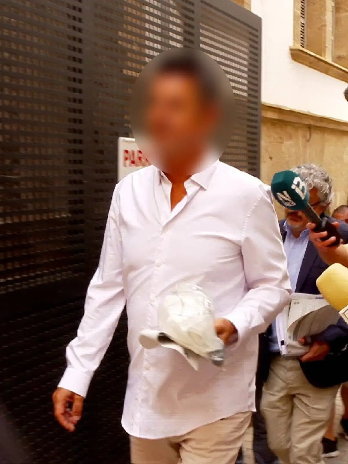 Bild zu: "Betreiber des Medusa Beach Club festgenommen "