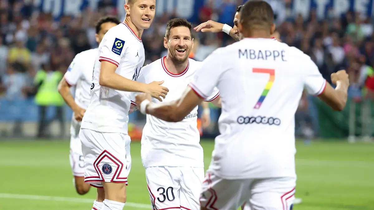 Lionel Messi of PSG celebrates his goal with Ander Herrera (left), Kylian Mbappe during the French championship Ligue 1 football match between Montpellier HSC and Paris Saint-Germain on May 14, 2022 at La Mosson stadium in Montpellier, France - Photo Jean Catuffe / DPPI
