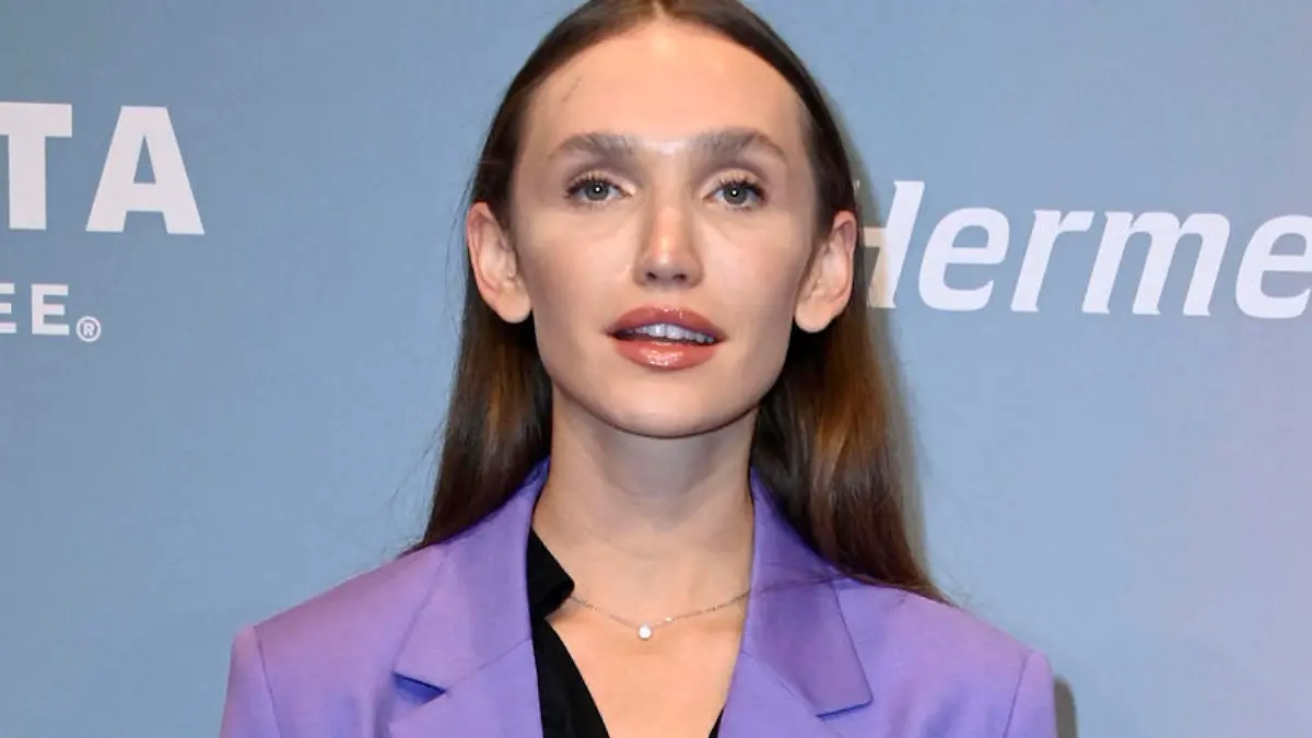  Anna Wilken bei der Tom Tailor Fashion Show auf der About You Fashion Week im Kraftwerk Berlin. Berlin, 15.09.2021 *** Anna Wilken at the Tom Tailor Fashion Show at About You Fashion Week at Kraftwerk Berlin Berlin, 15 09 2021 Foto:xF.xKernx/xFuturexImage