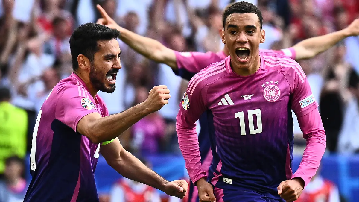 Ilkay Gündogan und Jamal Musiala beim Vorrundenspiel gegen Ungarn