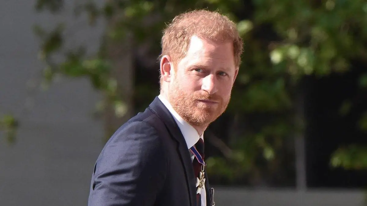 Prinz Harry muss gelöschte Nachrichten an Ghostwriter erklären