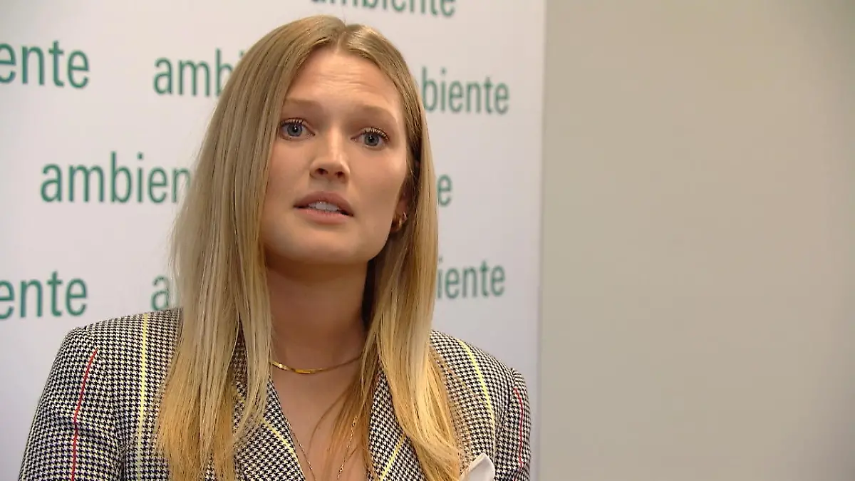 Toni Garrn packt über ihre Zeit als Engel aus "Victoria's Secret"-Skandal