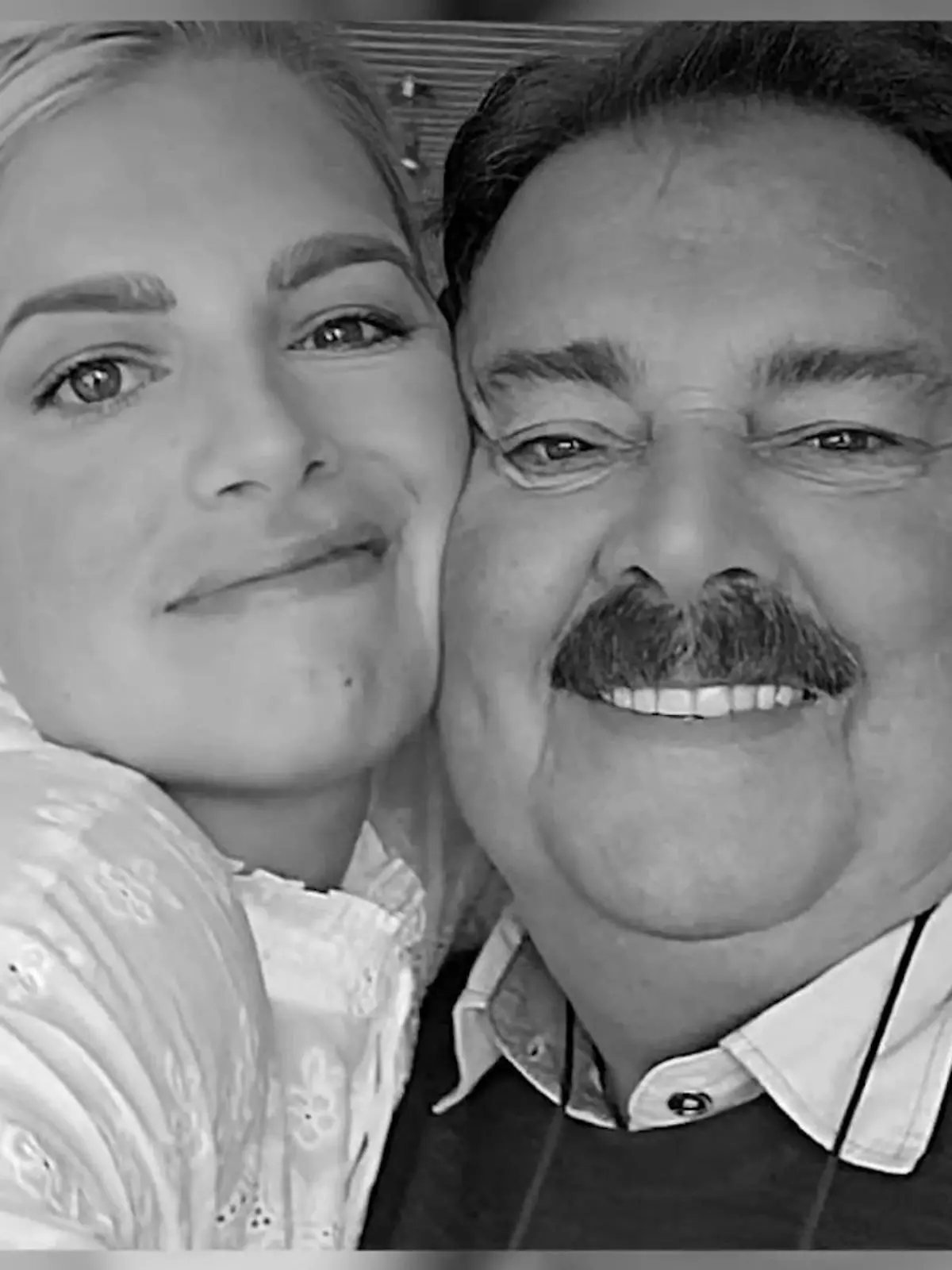 Bild zu: "Angelina Kirsch trauert um ihren Papa"