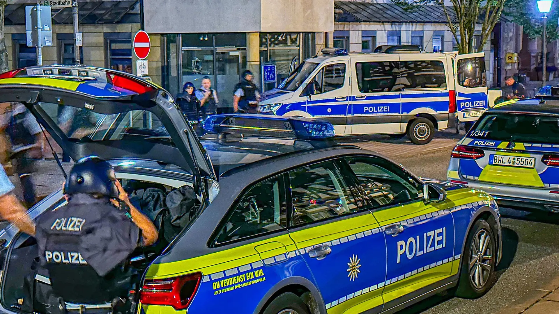 In Weingarten gibt es einen größeren Polizeieinsatz mit einem Hubschrauber.
