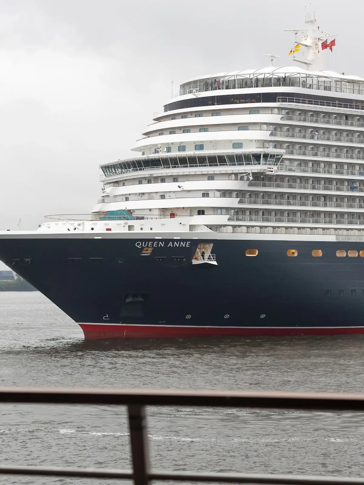 Bild zu: "Kreuzfahrtschiff-Kapitän warnt vor Piraten "