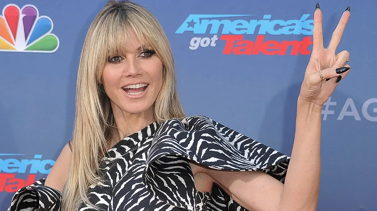 ARCHIV - 04.03.2020, USA, Pasadena: Heidi Klum kommt zur Präsentation der amerikanischen Talentshow «America's Got Talent» im Pasadena Civic Auditorium. (Zu dpa: «Heidi Klum: Tochter Leni will «in meine Fußstapfen treten»») Foto: Richard Shotwell/Invision/AP/dpa +++ dpa-Bildfunk +++