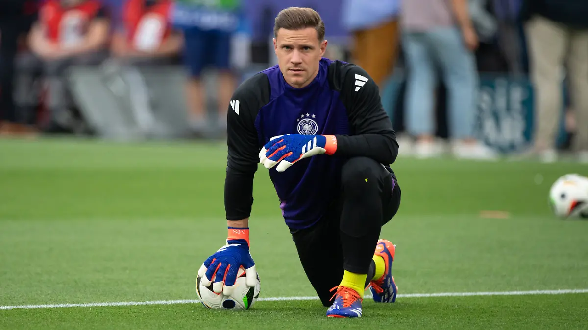 Über lichtes Haar kann sich Marc-André ter Stegen nicht mehr beschweren.