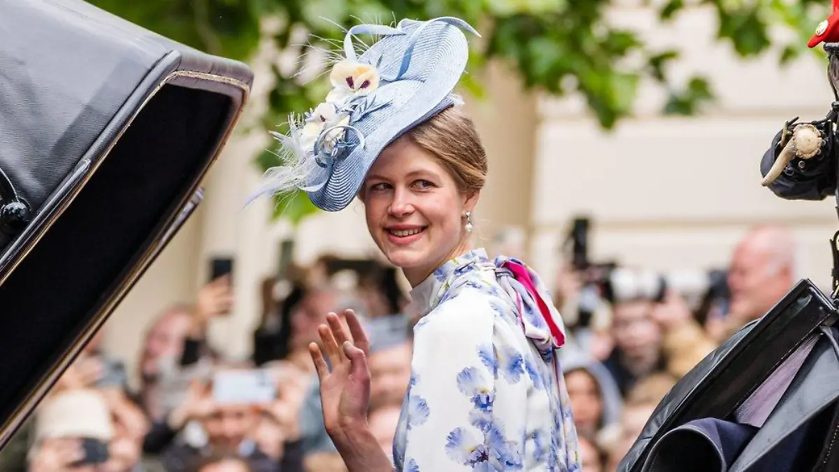 Ist Lady Louise Windsor verliebt?