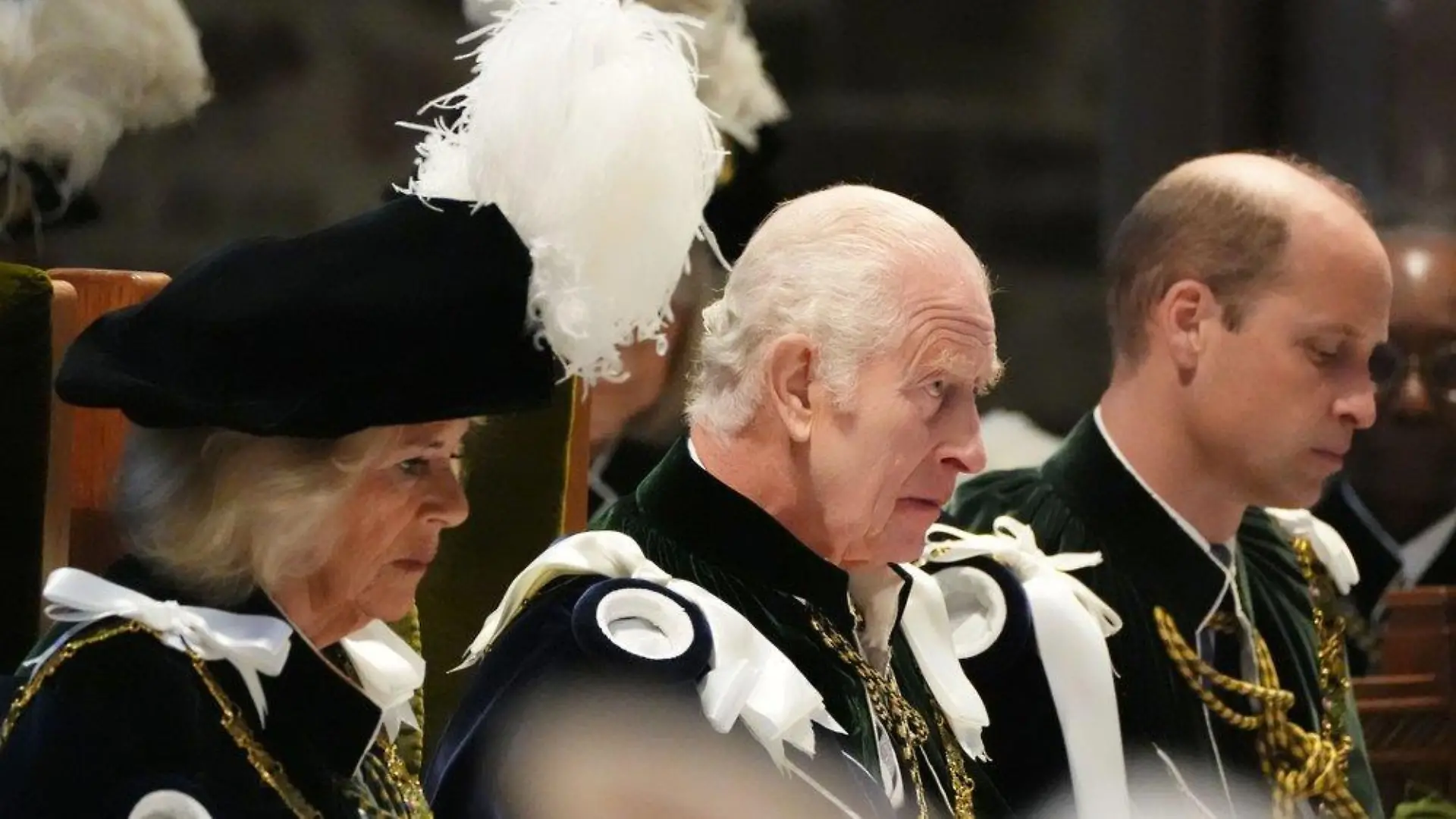 König Charles nimmt Königin Camilla in bedeutenden Ritterorden auf