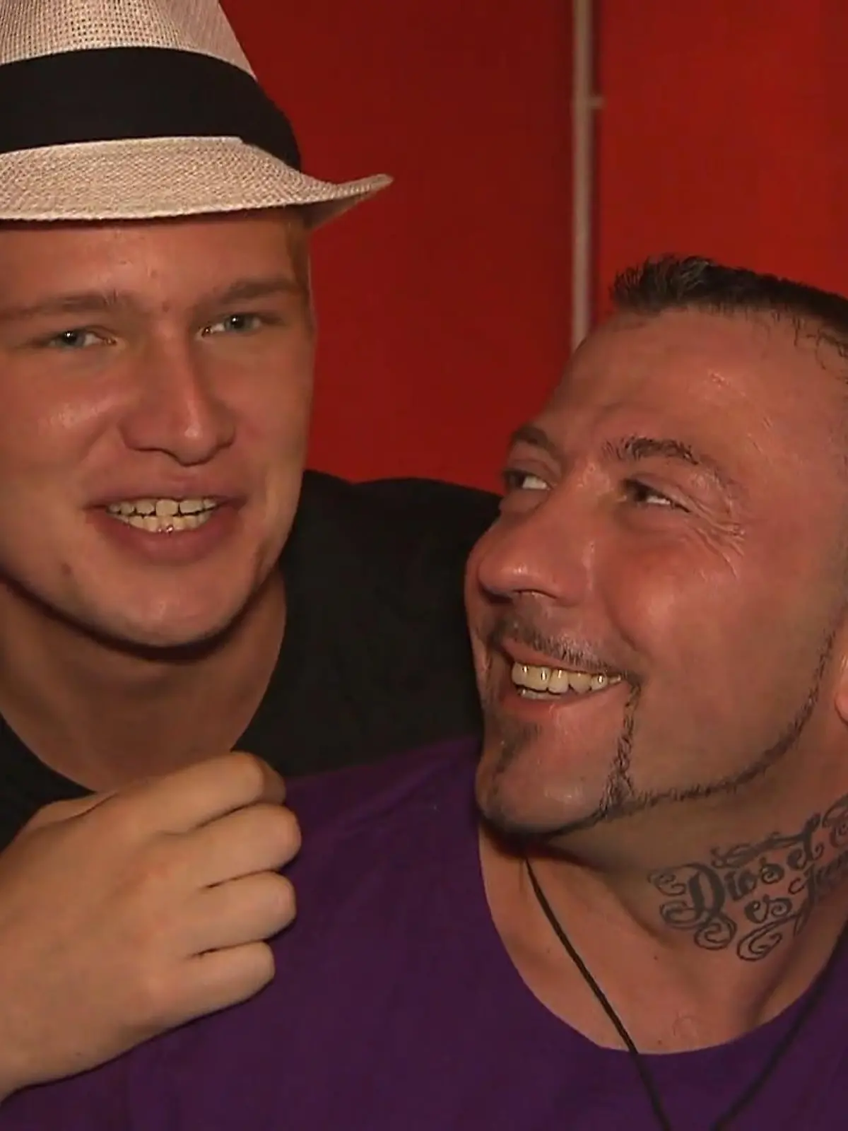 Falko Ochsenknecht und Alfio De Benedictis in ihrer ersten Szene von „Berlin - Tag & Nacht”