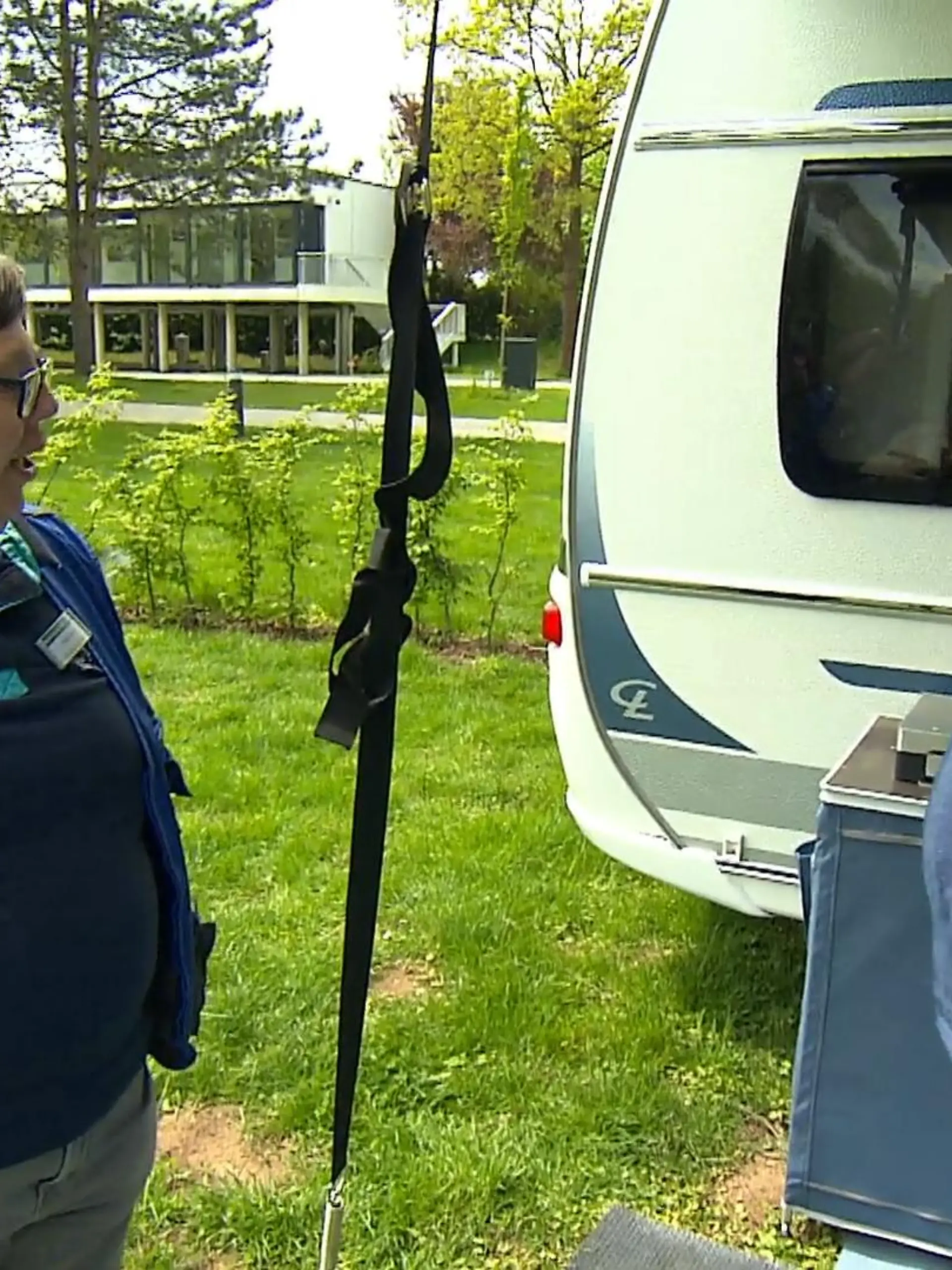 Inklusion in der Schule, im Kindergarten – aber was ist mit dem Arbeitsleben? 2021 waren in Hessen rund 12.000 Menschen mit Behinderung arbeitslos – viele davon schon über lange Zeit. Auf diesem Campingplatz in Kassel ist das kein Thema: Wie hier Menschen mit Behinderung eingebunden werden und was auch die Urlauber davon haben – im Video!