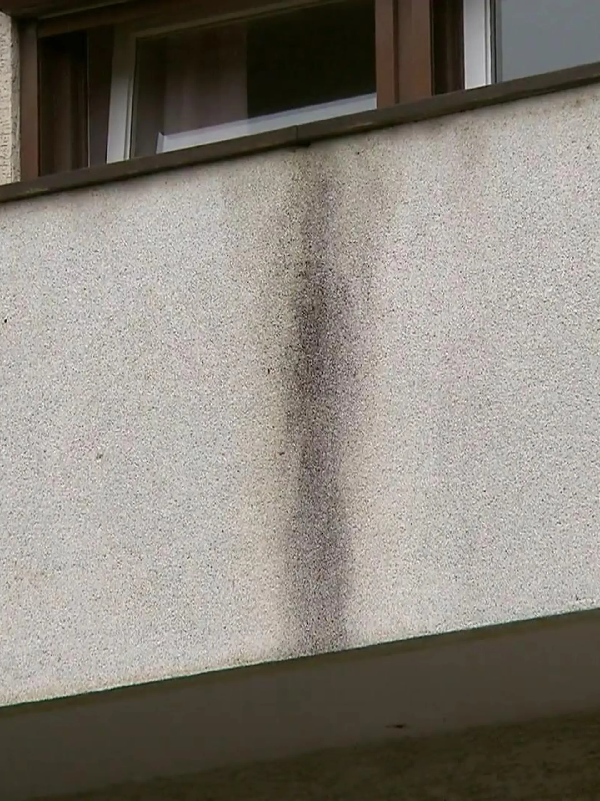 Bild zu: "Brand durch Saugroboter?"