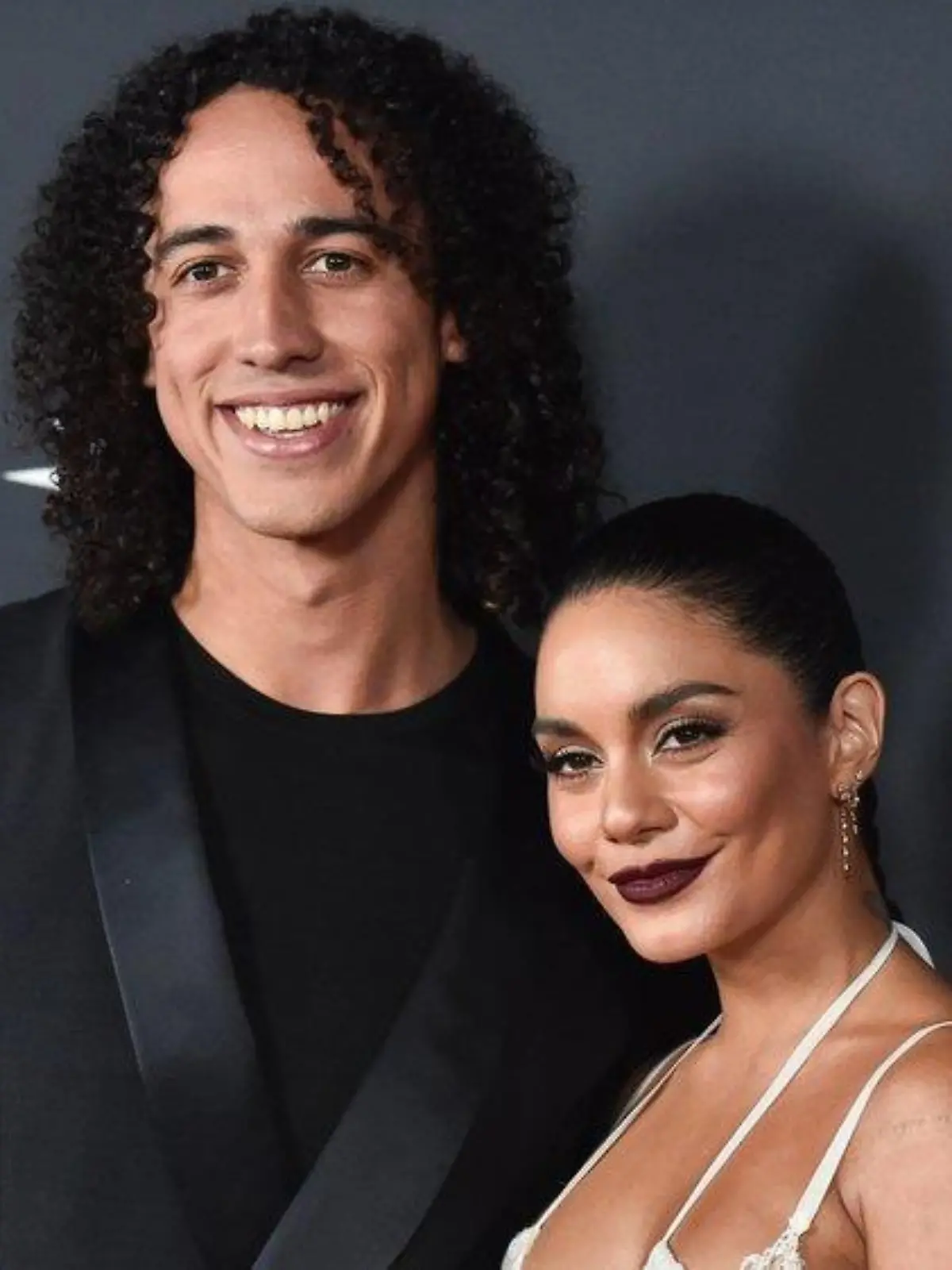 Vanessa Hudgens: Nach Geburt des Babys ist sie glücklich und sauer