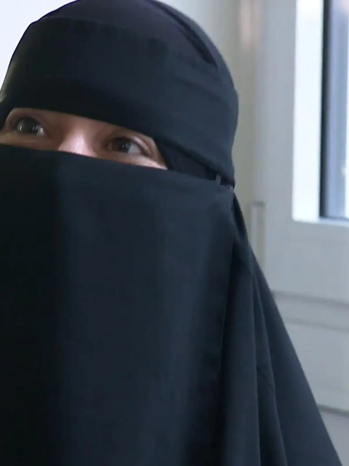 Bild zu: "Autofahren trotz Niqab?"