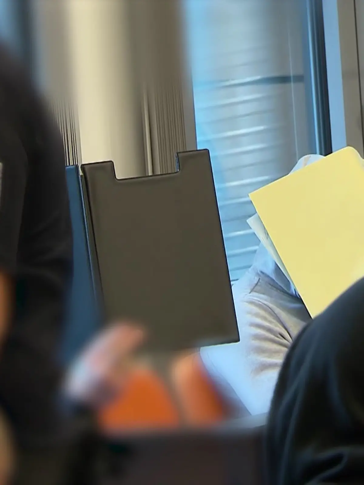 Die Gucci-Gang-Mitglieder müssen sich vor dem Wuppertaler Landgericht verantworten. (Archivbild)