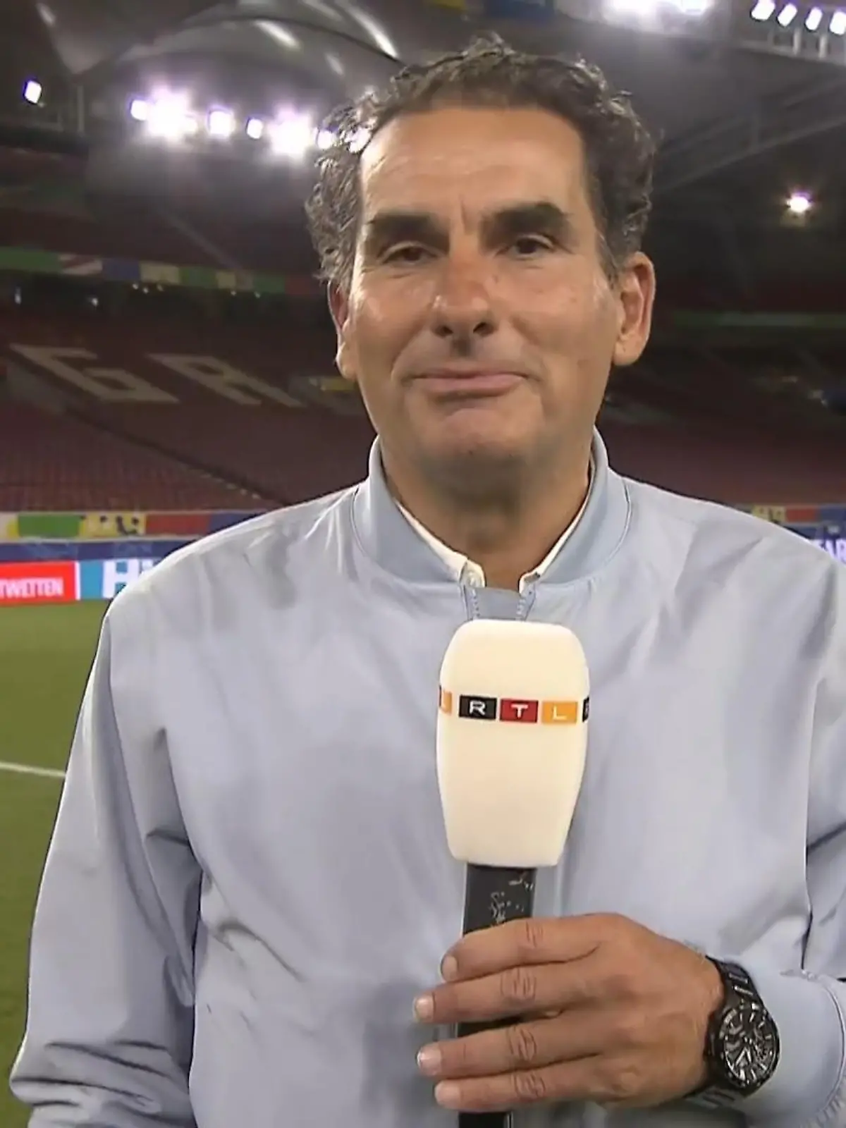 Bild zu: "RTL-Reporter lobt begeisterndes DFB-Team"