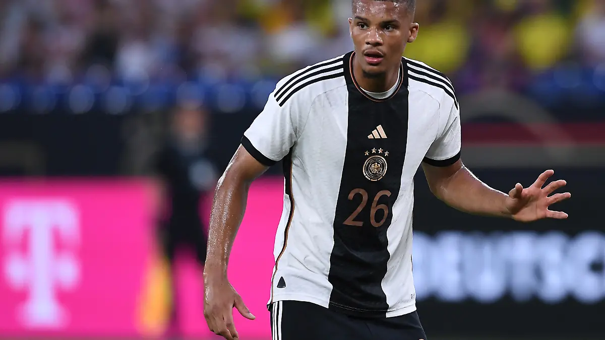 Malick Thiaw im Trikot der Deutschen Nationalmannschaft