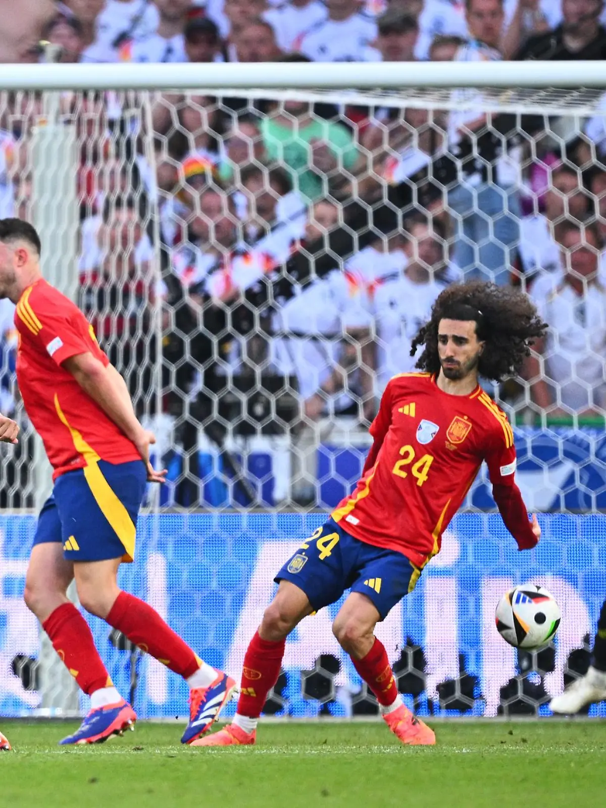 Bild zu: "Uefa erklärt: JA, es war ein Elfmeter!"