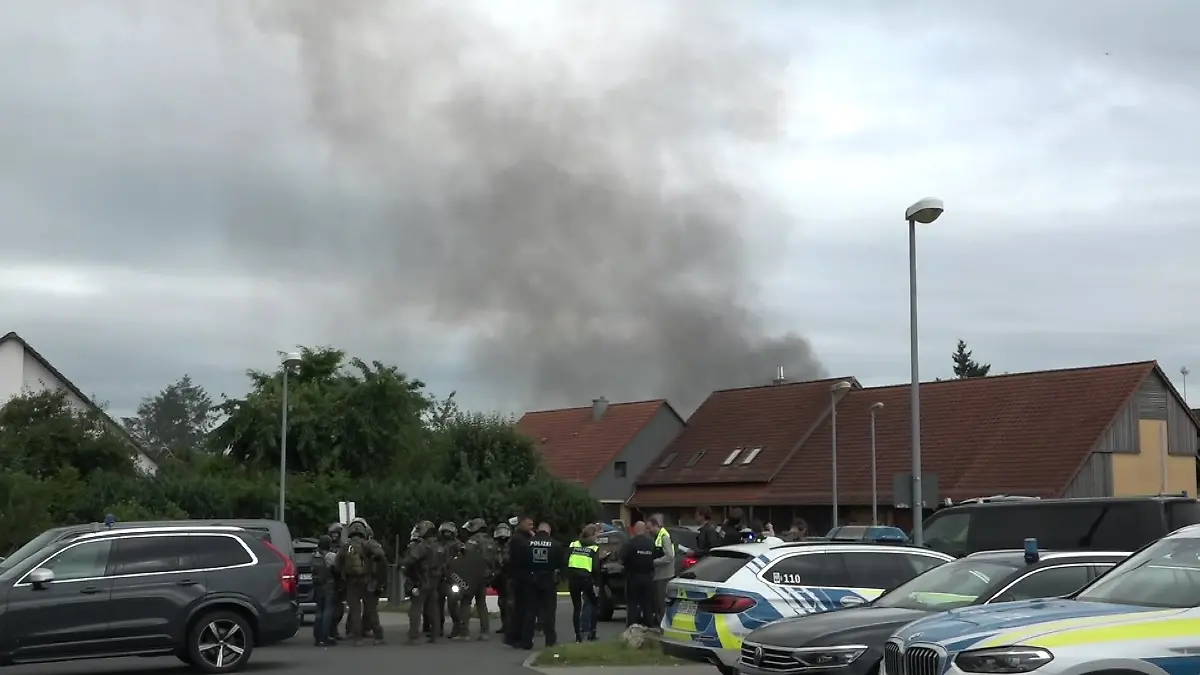 Bedrohungslage bei Brand in Altdorf 