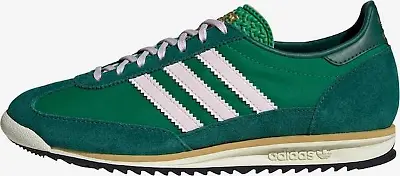 Sneaker von Adidas