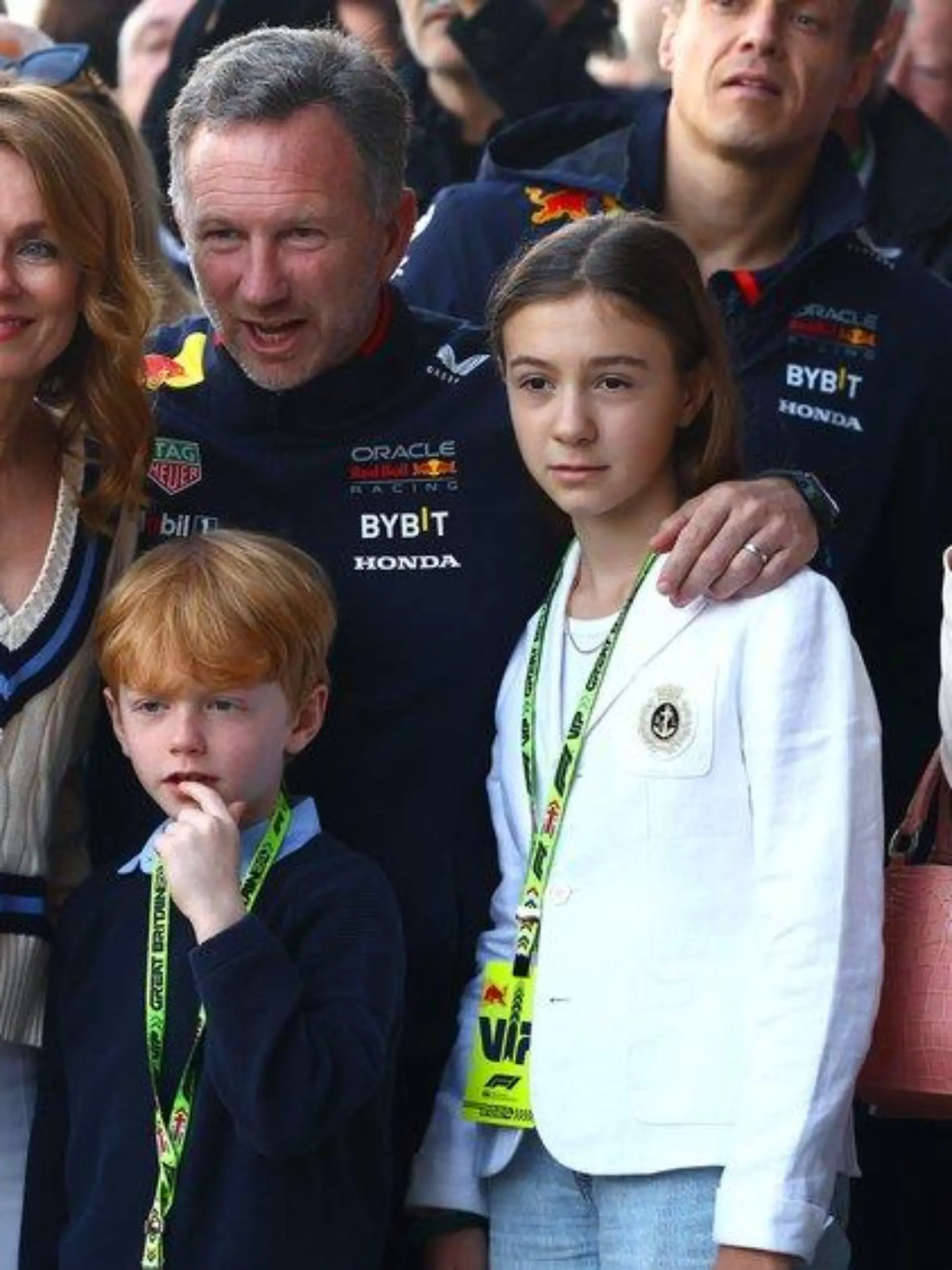 Familienausflug: Geri Halliwell mit Christian Horner bei der Formel 1