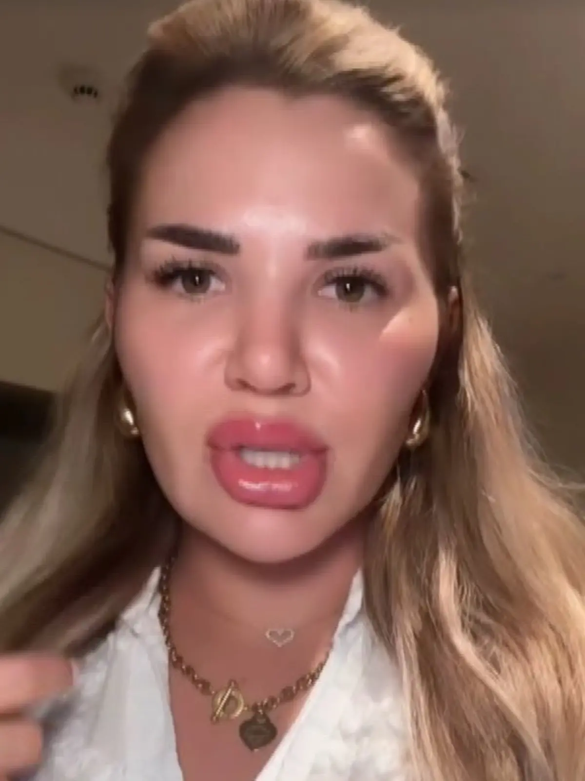In ihrer Instagram-Story schildert Kim Virginia ihren Fans, was sie in Dubai erlebt hat. 