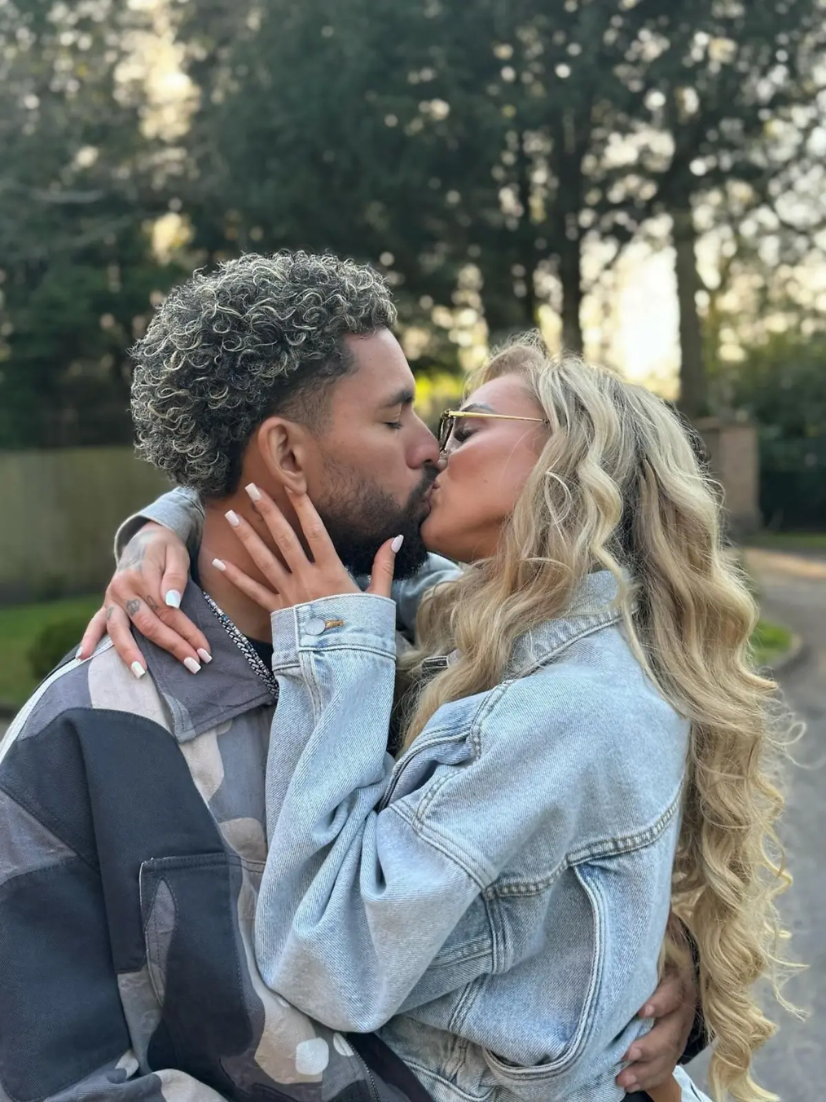 Alisha Lehmann folgt ihrem Freund Douglas Luiz nach Italien.