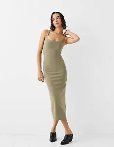 Wadenlanges Bodycon-Kleid in Khaki von Bershka