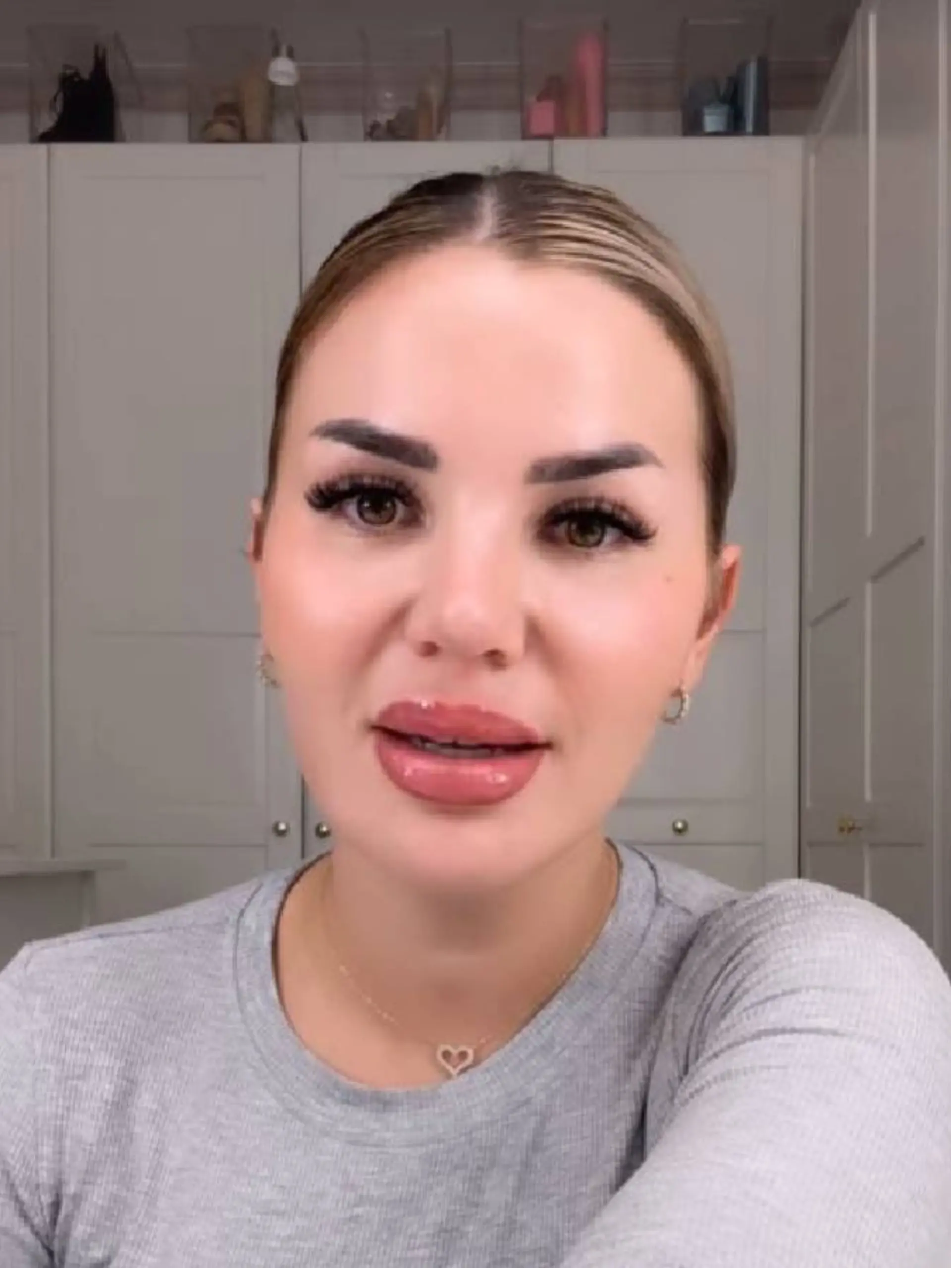 Kim Virginia erzählt in ihrer Instagram-Story von ihrem Autocrash in Dubai
