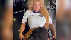 OnlyFans-Model verewigt Intimbereich einer 21-Jährigen mit Vagina-Tattoo!