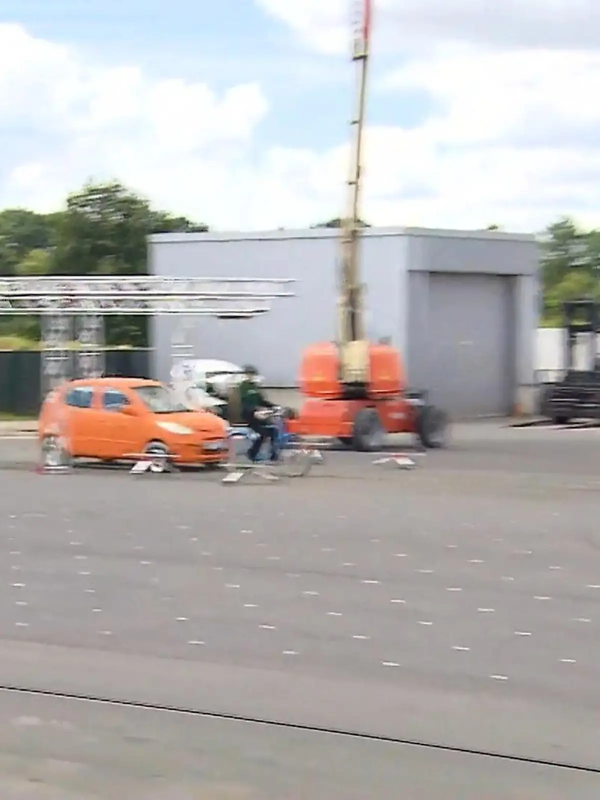 Bild zu: "Crashtest für Fahrräder"