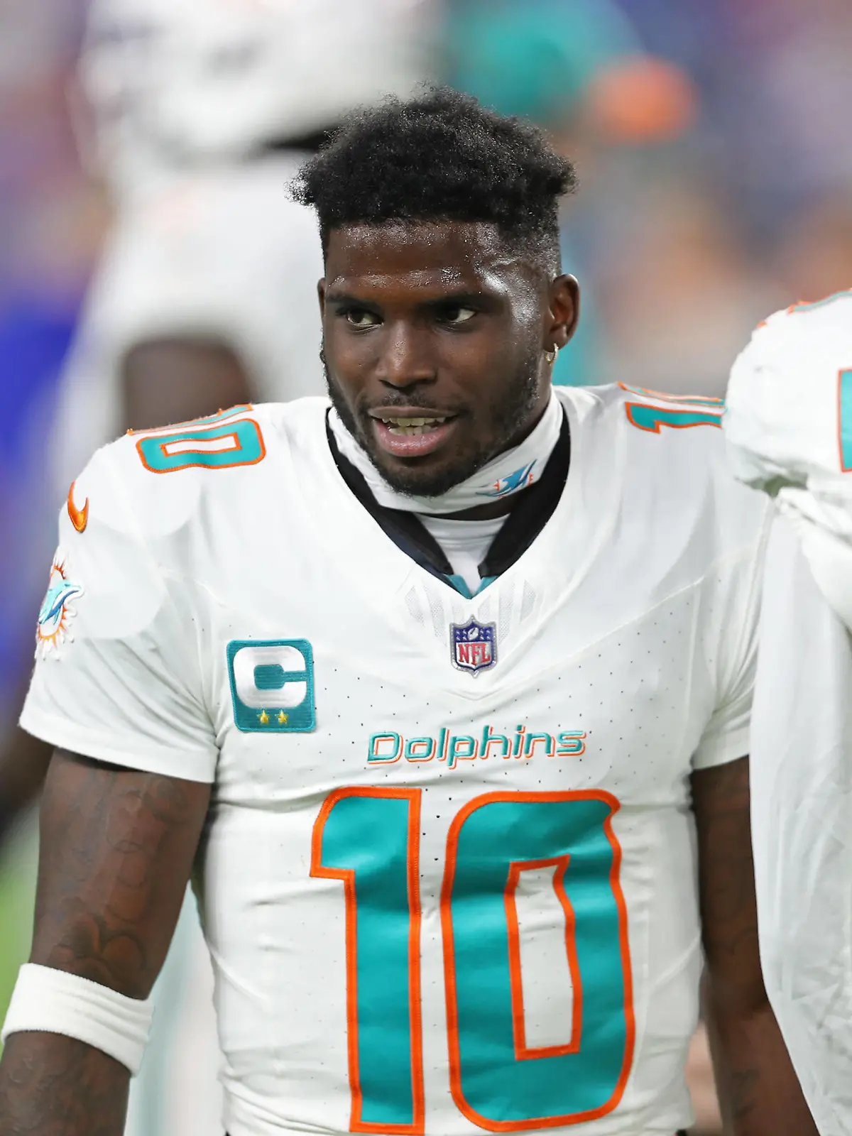 SPORTS-FBN-DOLPHINS-HILL-FL Miami Dolphins wide receiver Tyreek Hill warms up before his game against the Buffalo Bills at Hard Rock Stadium on Sunday, Jan. 7, 2024, in Miami Gardens, Florida. John McCall/South Florida Sun Sentinel/TNS Miami Gardens Florida USA EDITORIAL USE ONLY Copyright: xx 106025602W JohnxMcCallx krtphotoslive939758