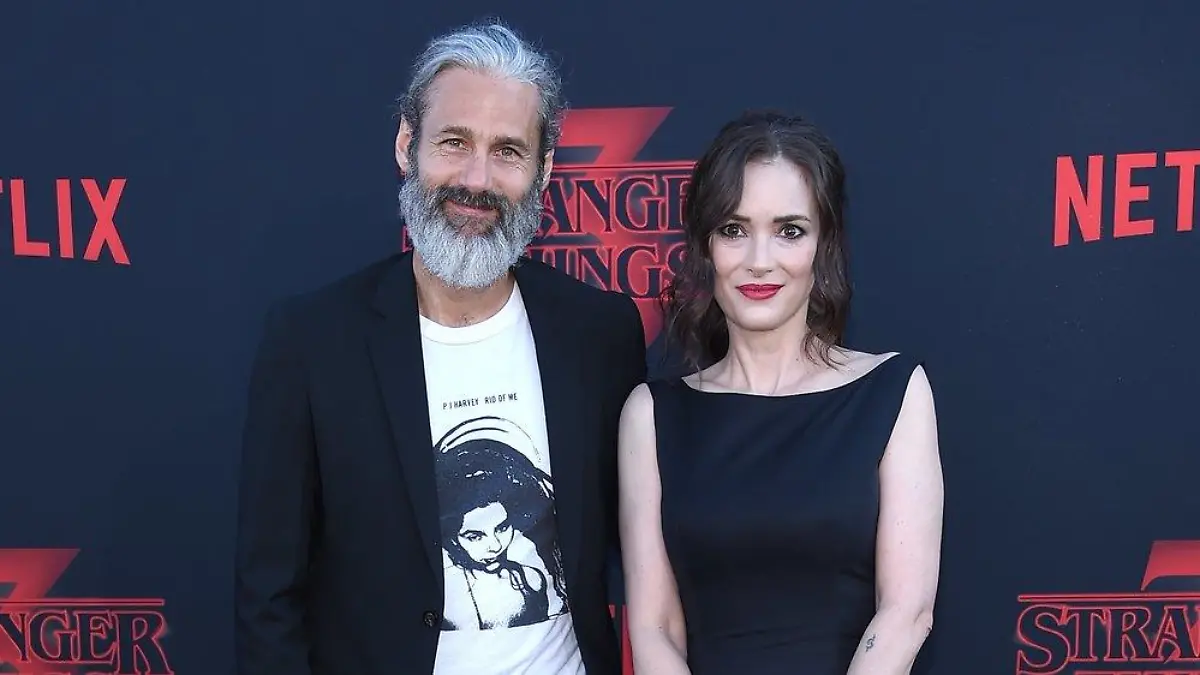 Winona Ryder bereut zwei Beziehungen in ihren Dreißigern