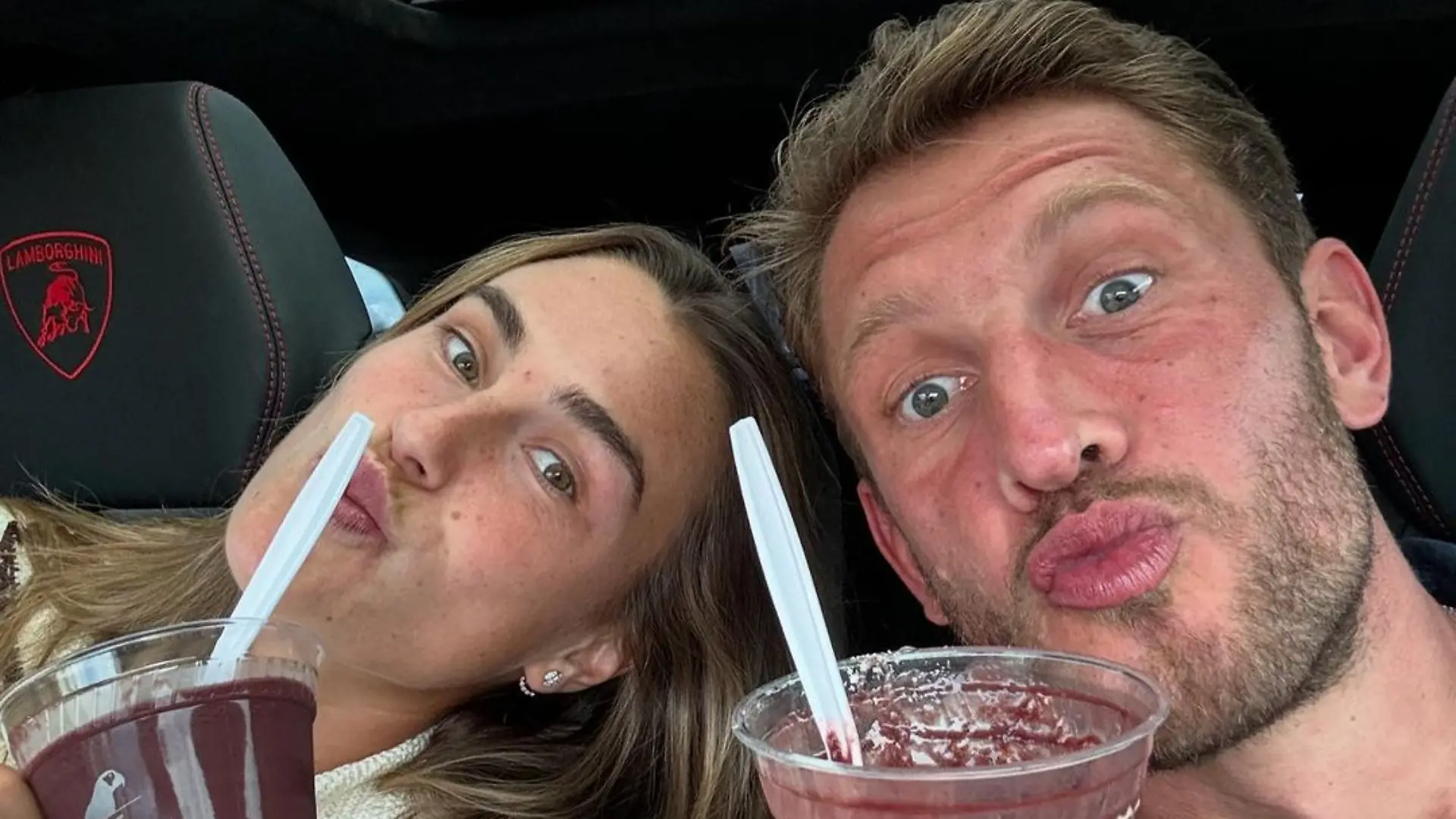 Tennis-Star Aryna Sabalenka macht ihre Liebe mit Georgios Frangulis offiziell.