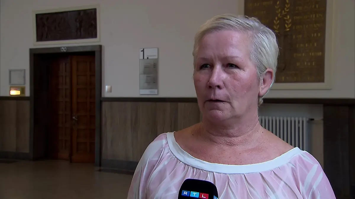 Heike Nitzrath-Weber ist mit Heike Kötting zusammen zur Schule gegangen.
