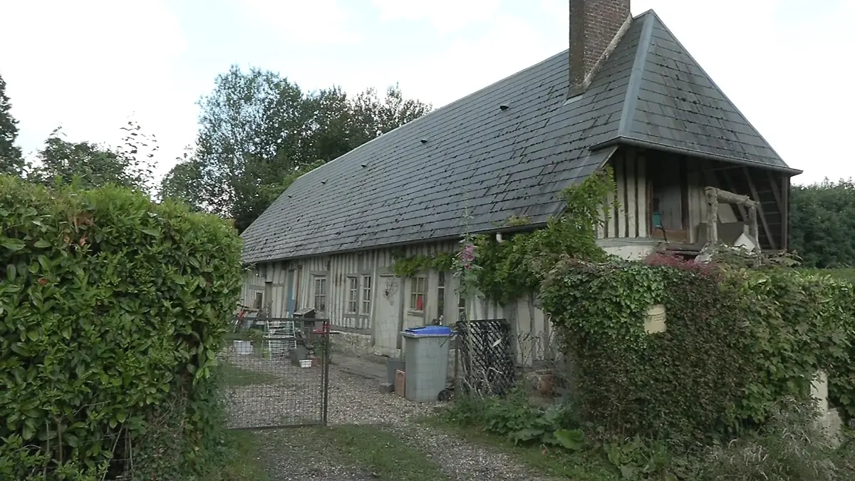 In diesem Haus im französischen Dorf Saint Martin de l’If hat das sechsjährige Mädchen gelebt 