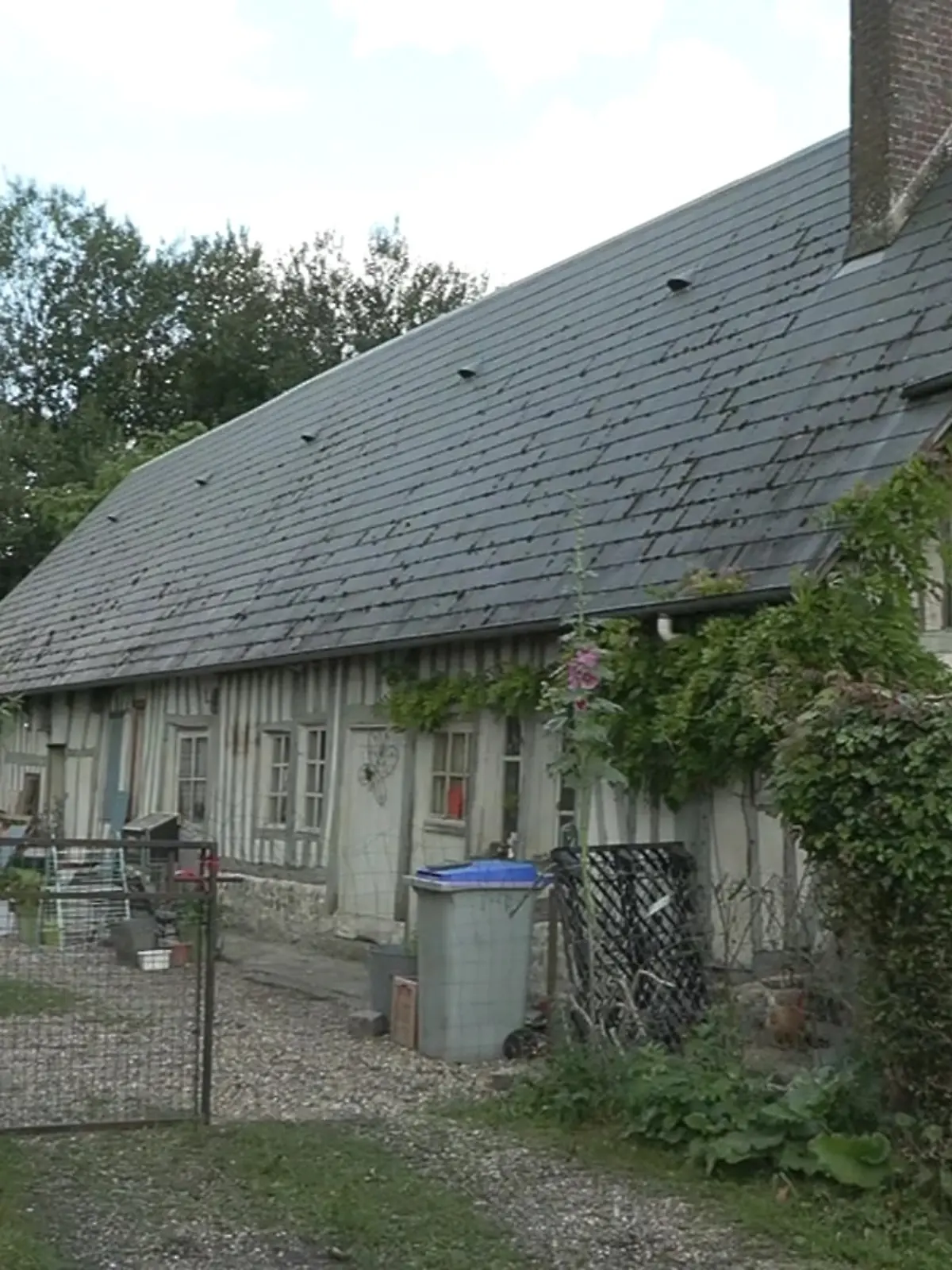 In diesem Haus im französischen Dorf Saint Martin de l’If hat das sechsjährige Mädchen gelebt 