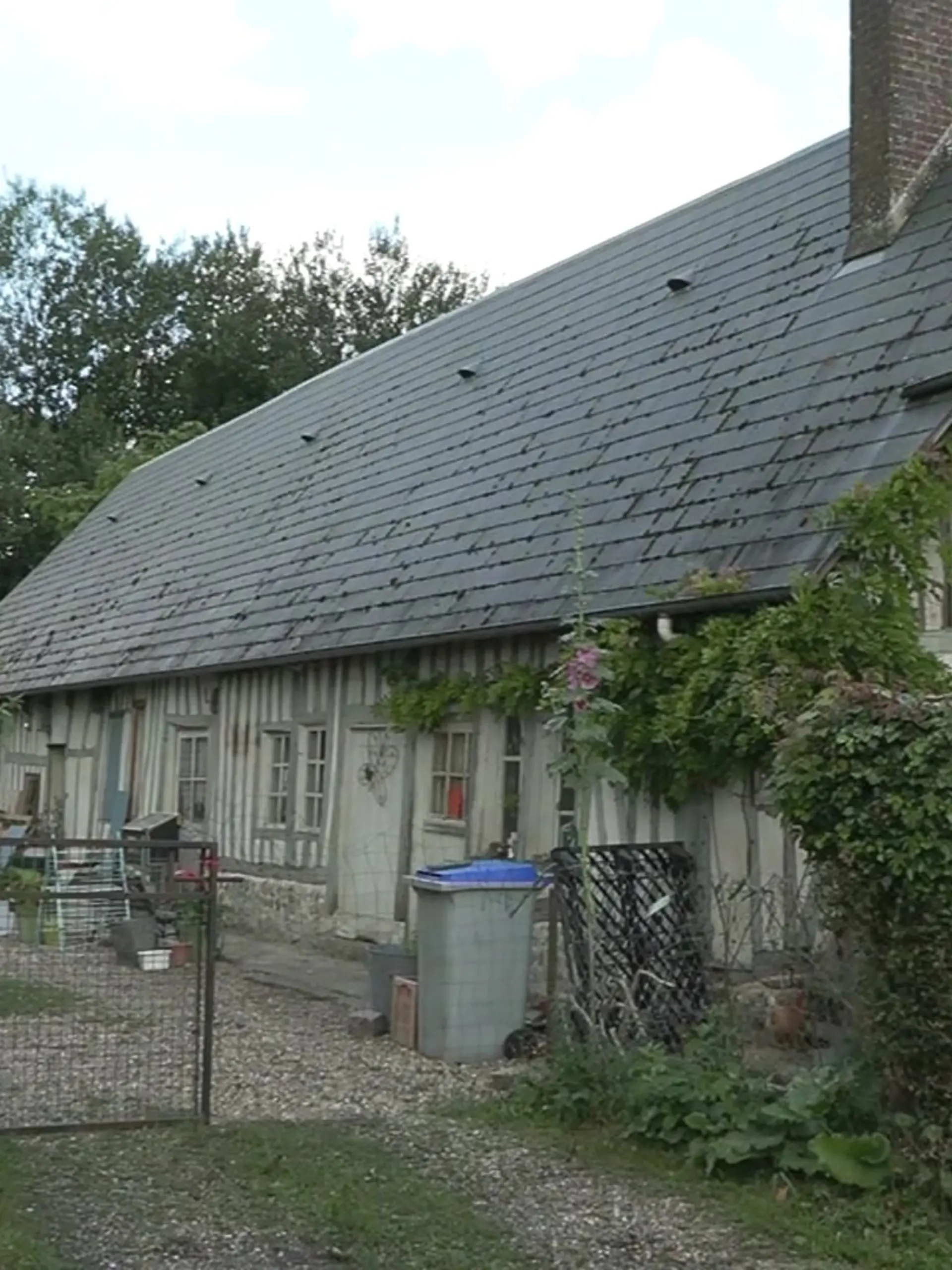 In diesem Haus im französischen Dorf Saint Martin de l’If hat das sechsjährige Mädchen gelebt 