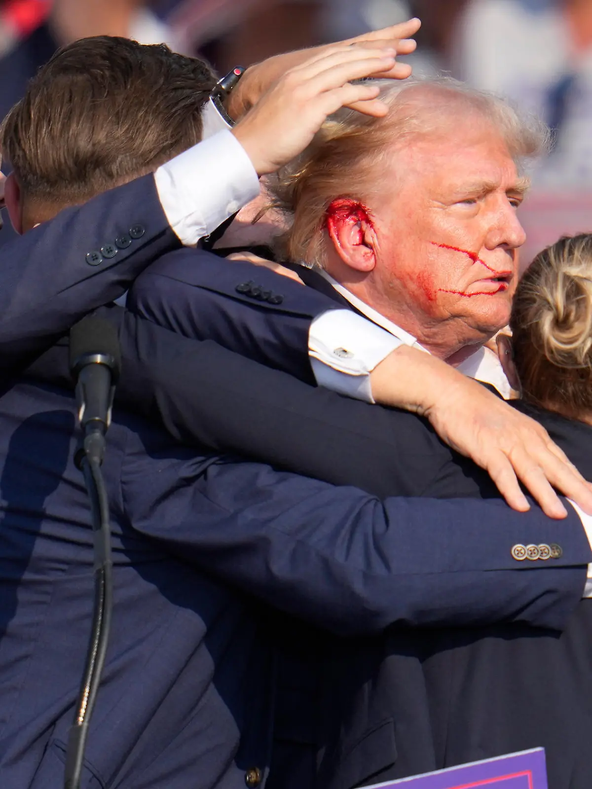 Bild zu: "Der Moment der Schüsse auf Donald Trump"