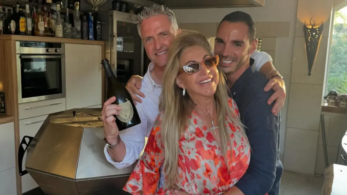 Carmen Geiss feiert das Coming-Out ihres Freundes Ralf Schumacher auf Instagram.