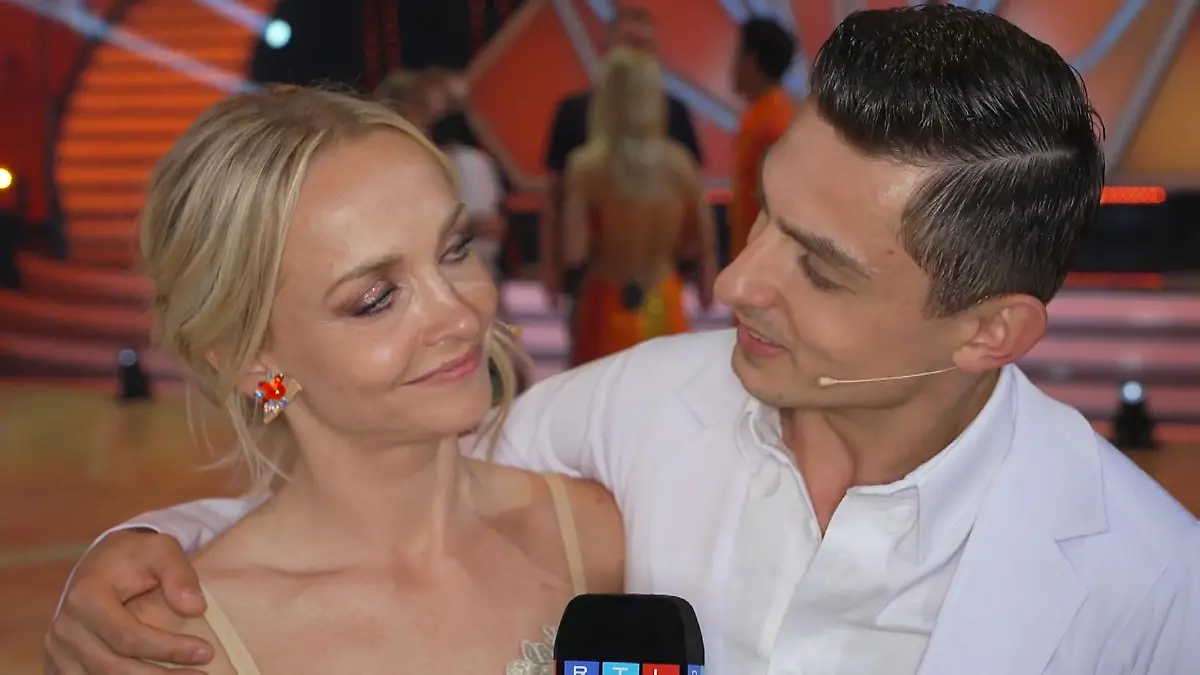 Warum Zsolt unglaublich stolz auf Janin Ullmann ist Komplimente vom "Let's Dance"-Profi